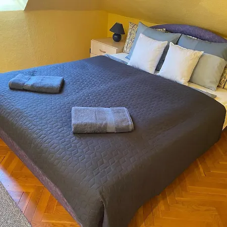 Matyas Kiraly Apartman 希欧福克
