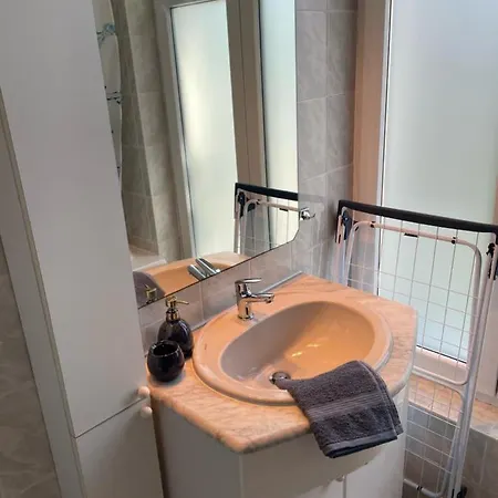 公寓 Matyas Kiraly Apartman *